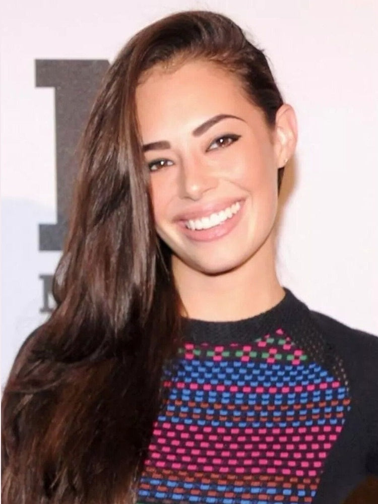 Chloe Bridges 8.5 x 11 Candid Color Photograph Art Print Photo Picture Collectibles:Photographic Images:Photographs Style Your Walls